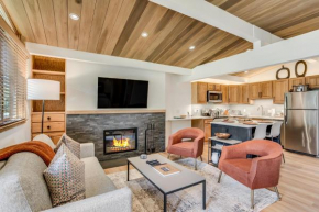 Laurelwood Condominiums 415